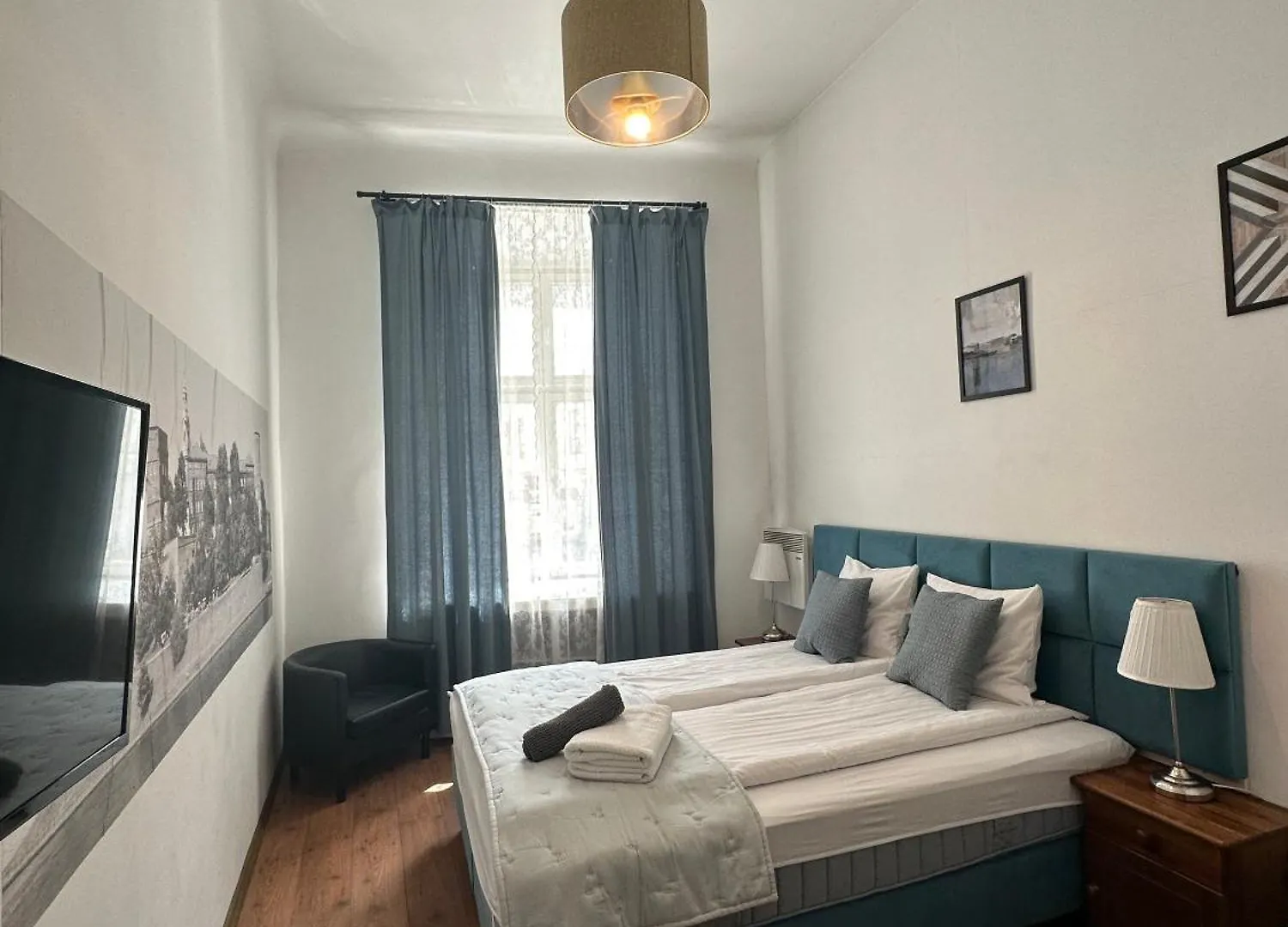 Amber Guest Rooms 크라쿠프 2*,