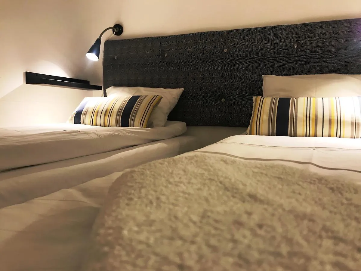 Amber Guest Rooms Krakow 2*,  Poland